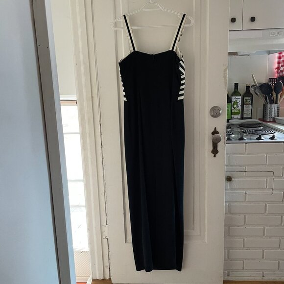 1980s Vintage Long Black Evening Gown - Picture 2 of 7